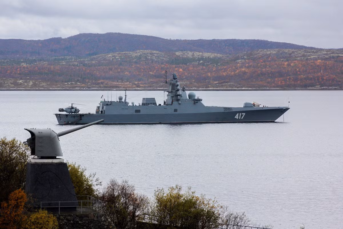 Hiện tại, Nga đã đóng xong một chiếc khinh hạm nữa thuộc loại này và đang trong quá trình hoàn thiện trước khi bàn giao cho lực luongj hải quân. Bốn chiếc khác hiện cũng đang được gấp rút hoàn thành để có thể hạ thuỷ nhanh trong tương lai. Nguồn ảnh: Sputnik.