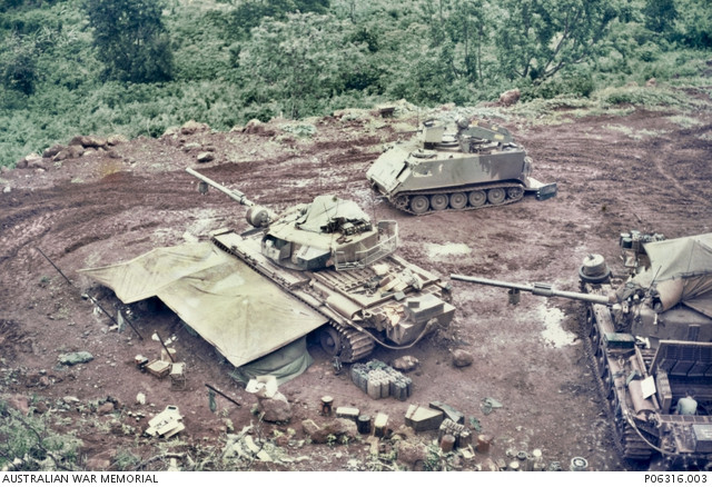 Centurion có chiều dài tổng cộng lên tới 9,8 mét nếu tính cả pháo - đây cũng là một điểm trừ nữa của loại xe tăng này vì chiều dài quá khổ này là không thể chấp nhận được trong tác chiến đô thị. Nguồn ảnh: Historyonline.