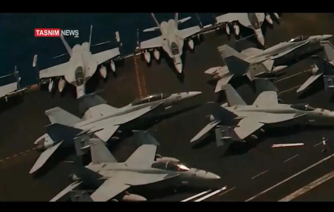 Các chiến đấu cơ F/A-18 của Không quân Hải quân Mỹ đang xếp hàng chật kín sàn tàu Dwight D. Eisenhower. Vụ việc này được cho là diễn ra vào cuối tuần trước. Nguồn ảnh: TASNIM.