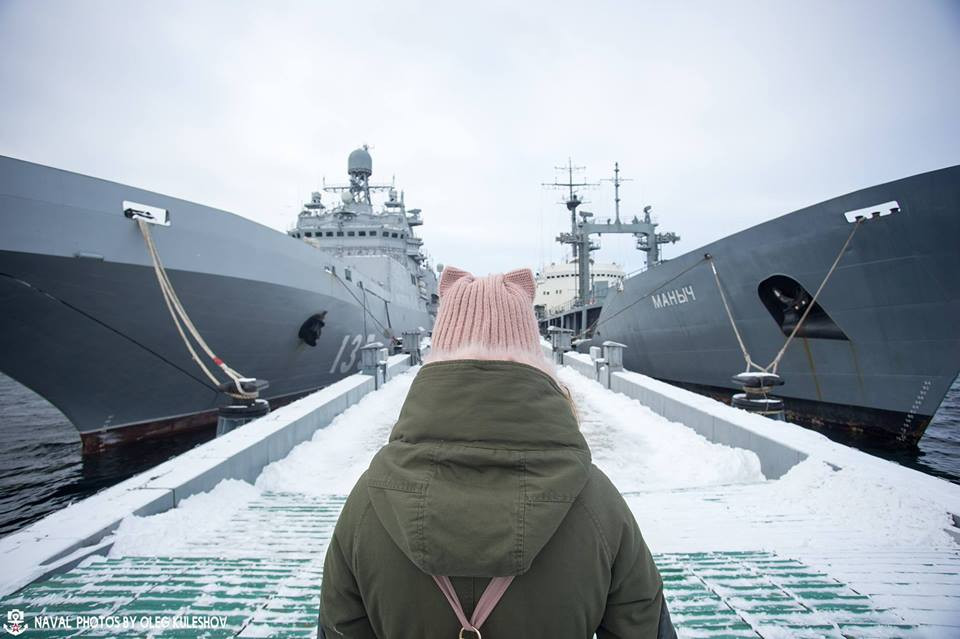 Tàu đổ bộ mới nhất của Hải quân Nga có tên Phó Đô đốc Ivan Gren được Nga đặt lườn đóng mới từ năm 2004 và tới tận năm 2012 mới được hạ thuỷ và mất sáu năm sau - năm 2018 mới được nhập biên vào Hạm đội Phương Bắc. Nguồn ảnh: Oleg.