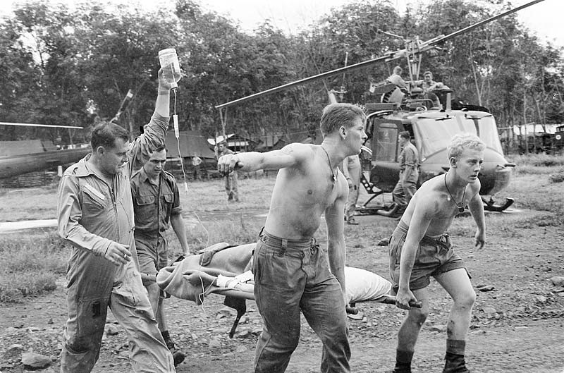 Ngoài ra còn có từ 30 tới 35% lính Mỹ thiệt mạng ở miền Nam Việt Nam không phải do chiến đấu mà là do tai nạn, bệnh tật, tự tử hoặc do bị... đồng đội bắn nhầm. Nguồn ảnh: CBS.