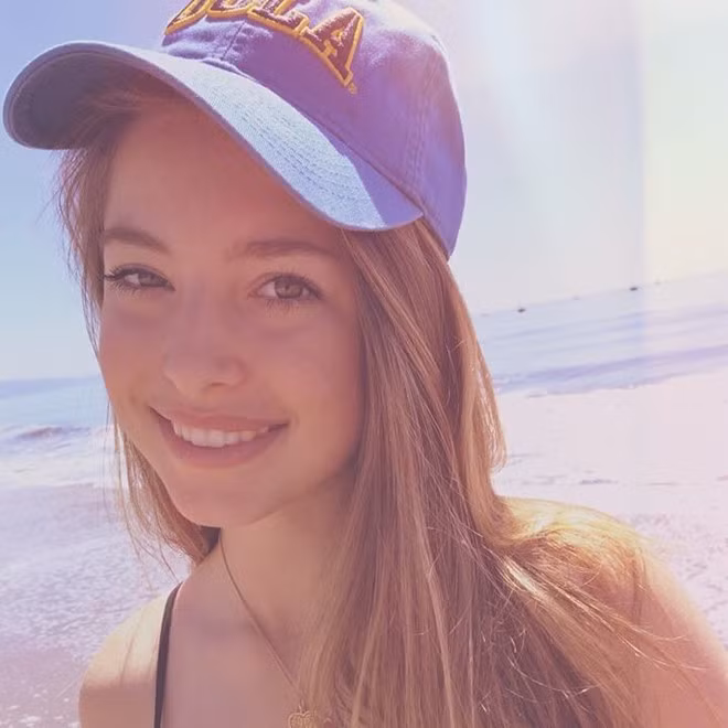 "Cô bé là người có ý chí mạnh mẽ nhất mà tôi từng gặp", Water Isaacson nói.