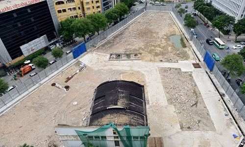 Ai la chu nhan khu dat vang Sabeco bi ban re?