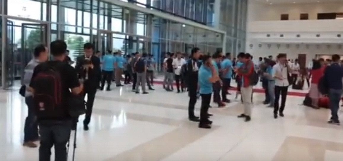 Dù muộn hơi so với hai lần ra mắt Bphone trước, nhưng sự kiện ra mắt Bphone 3 của Bkav vẫn nhận được sự quan tâm của giới công nghệ trong nước. Ảnh: Youtube.