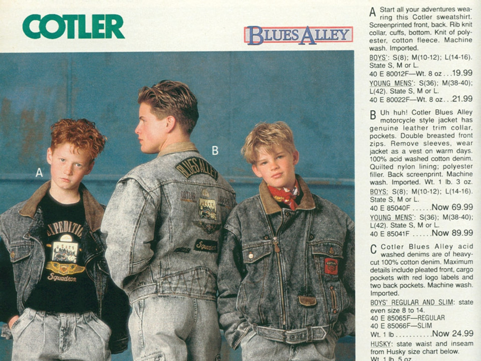 Những năm 1990, Sears bắt đầu đóng cửa các công ty kinh doanh bảo hiểm và tài chính, đồng thời khai tử hoạt động bán hàng qua catalog. Ảnh: BI.