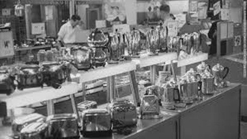 Hai năm sau, con số này đã tăng lên 750. 000 USD (tương đương 22,1 triệu USD hiện nay). Ảnh: Business.