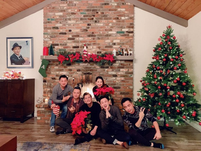 Biệt thự triệu USD của Quang Dũng ở Mỹ mang đậm dấu ấn mùa Giáng sinh. Ảnh: Nld.