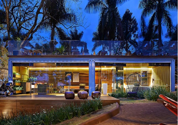 Nhà 1 tầng có sân thượng sở hữu không gian ấm cúng và hiện đại. Nguồn ảnh: Homify.