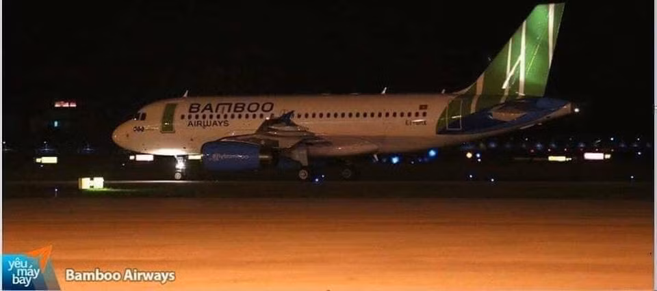 Máy bay Airbus A319 là thành viên của dòng máy bay tầm trung Airbus A320. Ảnh: Bamboo Airways.