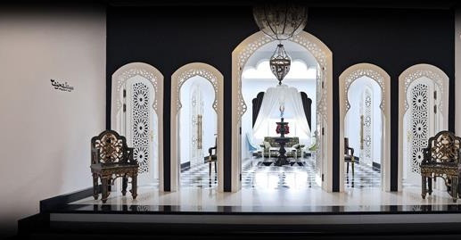 Đường nét kiến trúc, hoa văn đều phảng phất không gian ngôi đền cổ Taj Mahal. Ảnh: Homedy.