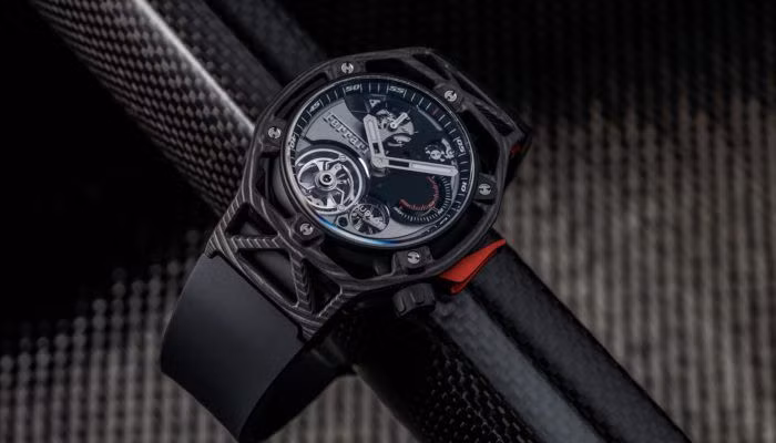 Hublot là thương hiệu đồng hồ Thụy Sĩ cao cấp nổi danh thế giới với những thiết kế đặc biệt bắt mắt, độc đáo và vẻ mạnh mẽ nam tính. Ảnh: Erawatch.