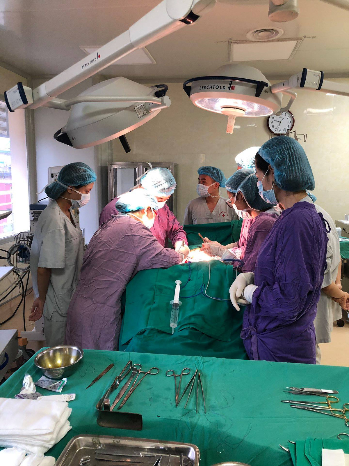 Ruoc hoa vi ham lam dep gia re dip Tet-Hinh-2