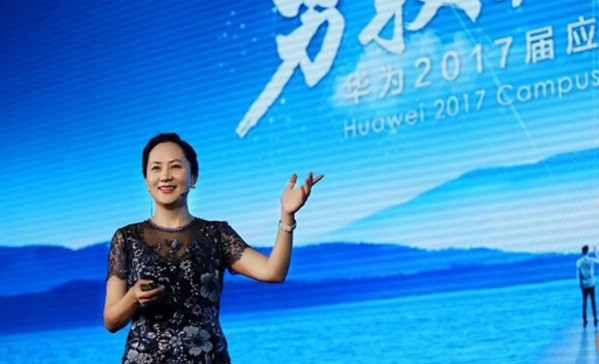 Sau khi tốt nghiệp Đại học Khoa học và Kỹ thuật Hoa Trung vào năm 1992, bà Mạnh Vãn Châu làm việc cho Ngân hàng Xây dựng Trung Quốc. Ảnh: CBC.