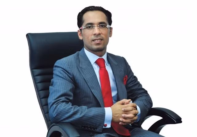Mohammed Dewji sinh năm 1975 tại Ipembe, Singida (Tanzania), là con thứ 2 trong gia đình có 6 anh chị em. Ảnh: Corporate Digest.