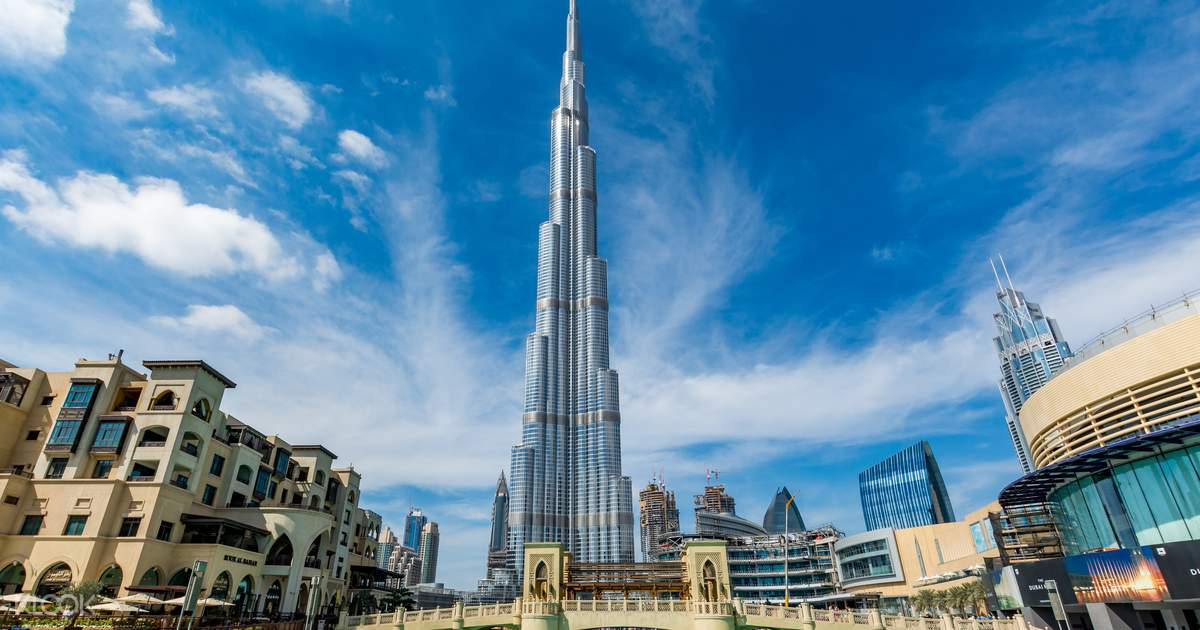 Khu phức hợp Downtown Dubai là nơi có tòa nhà cao nhất thế giới Burj Khalifa với 827,8m. Ảnh: Klook.