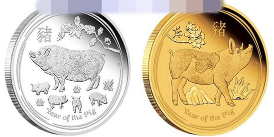 Một bộ 2 đồng xu (mạ vàng và mạ bạc) đặt trong chiếc hộp Tiền Xu May Mắn trang trọng có giá từ 200.000 - 300.000 đồng. Cặp đồng xu con heo này hứa hẹn sẽ là sản phẩm tiền lì xì tết "hot" nhất Tết Kỷ Hợi năm nay. Ảnh: FB Ngoc Ha Le.