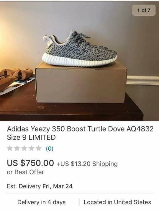 Đặt mua online đôi giày Adidas...Ảnh: Vietnamnet.