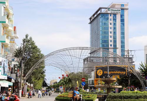 Đây là tòa nhà được xây dựng lúc ông Trịnh Xuân Thanh còn đương thời. Ảnh: Zing.