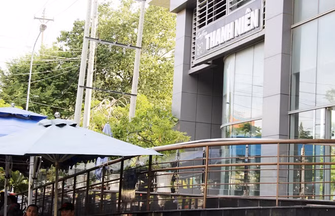 Vào tháng 9/2016, UBND tỉnh Bạc Liêu và PVN cùng thống nhất chuyển nhượng tòa nhà với giá trị khoảng 198 tỷ đồng (đã bao gồm thuế VAT). Ảnh: Zing.