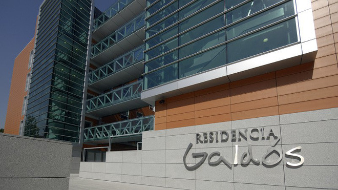 Đây là nơi tốt nhất cho sinh viên ở tại thủ đô Tây Ban Nha. 370 sinh viên có thể ở tại Galdós, và chắc chắn rằng mỗi và mỗi người trong số họ sẽ có khoảng thời gian tuyệt vời khi trải nghiệm chất lượng của khu nhà này.