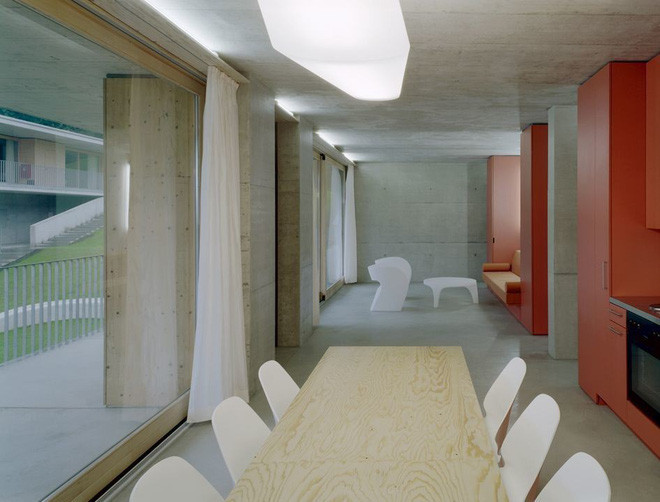 Đây là một trong những khu nhà cho sinh viên tốt nhất thế giới, nằm bên trong dãy núi Apls của Thụy Sĩ. Mojithieets kế đều rất cân xứng và tỉ mỉ