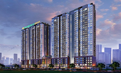 Vừa qua, UBND TP HCM có thông báo truyền đạt ý kiến của Phó Chủ tịch UBND TP HCM Trần Vĩnh Tuyến về xử lý các sai phạm tại dự án Trung tâm Thương mại căn hộ cao cấp Dragon Court hay còn gọi là Đức Long Golden Land ở phường Tân Thuận Tây, quận 7. Ảnh: Đức Long Golden Land.