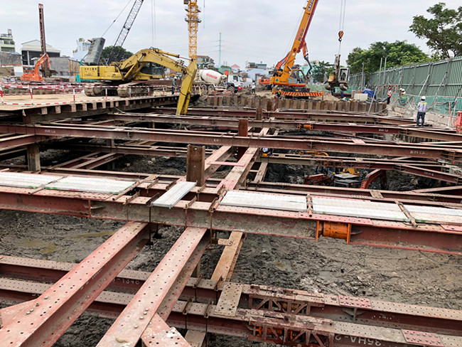 Trong đơn, người dân phản ánh một số dấu hiệu vi phạm như chủ đầu tư chưa bồi thường và giải phóng mặt bằng vẫn được cấp phép quy hoạch; năng lực tài chính của chủ đầu tư, dự án chưa đủ điều kiện kinh doanh nhưng đã và đang bán ra thị trường...Ảnh: Skylandgroup.