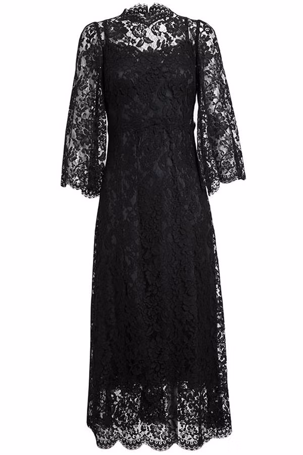 Chiếc váy của thương hiệu cao cấp Dolce &amp; Gabbana có giá 2.890 USD (khoảng 60 triệu đồng). Ảnh: eBay.