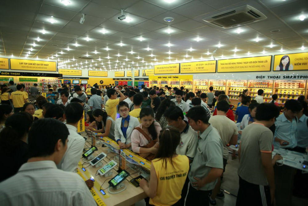 Vien Thong A “ve tay” Vingroup, so phan The Gioi Di Dong se ra sao?-Hinh-4