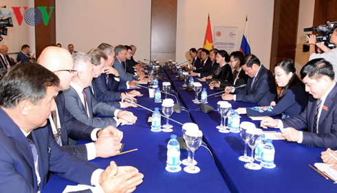 Chu tich Quoc hoi hoi kien Chu tich Duma Quoc gia Nga-Hinh-2