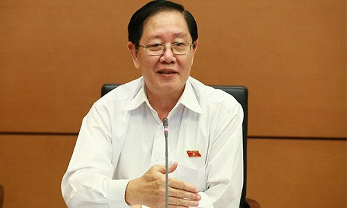 Bo Noi vu de nghi cac tinh tam dung sap nhap so