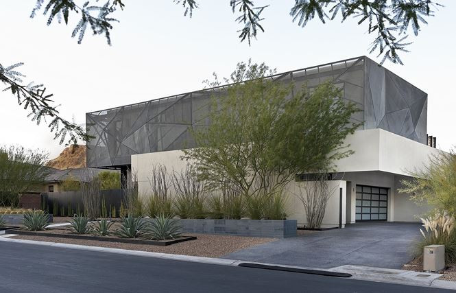 Một góc nhìn khác của ngôi nhà.