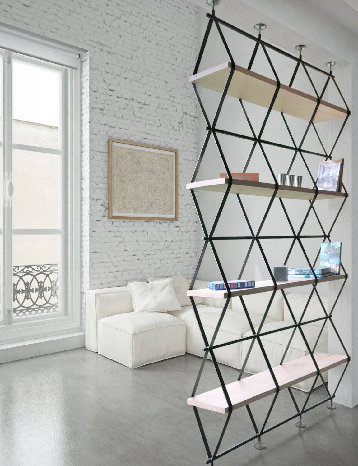 Vách ngăn phòng khách được sử dụng chủ yếu để tăng thêm tính thẩm mỹ cho không gian.