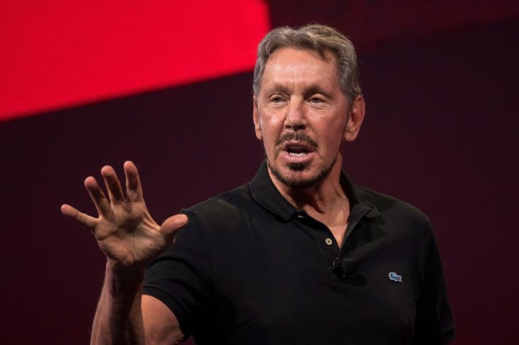 Larry Ellison là ông trùm tư bản người Mỹ, đồng sáng lập tập đoàn Oracle sở hữu khối tài sản 58,4 tỷ USD.