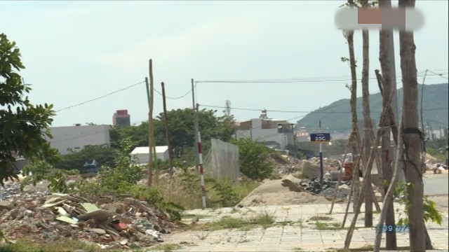 Theo quyết định chấp thuận đầu tư của UBND tỉnh, giai đoạn 2012 – 2013 dự án sẽ hoàn thành giải phóng mặt bằng, san nền. Năm 2014 – 2015, dự án xây dựng hạ tầng kỹ thuật hoàn chỉnh và triển khai kinh doanh. Ảnh: ANTV.