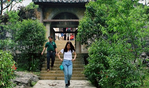 Toàn bộ dinh thự họ Vương có diện tích gần 3.000 m2, được khởi công vào năm 1919 và hoàn thành năm 1928. Tổng kinh phí xây dựng ước tính tới 15 vạn đồng bạc trắng Đông Dương. Ảnh: VOV.