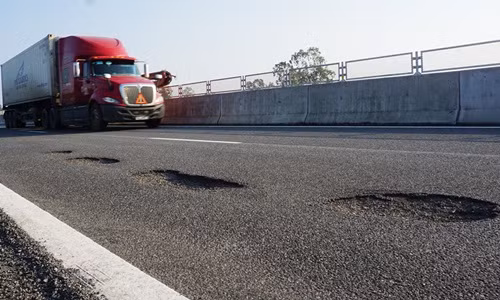 Chan dung CDT xay cao toc 34.000 ty vua thong xe da hong