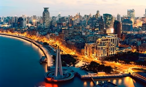 Thanh pho nao dang dat do nhat chau A?