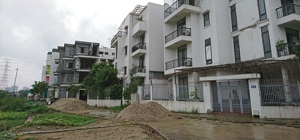 Năm 2013, dự án Ao Sào từng gây sốt khi giá mỗi m2 biệt thự liền kề khoảng 18 triệu đồng. Ảnh: Thương hiệu công luận.