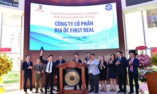 Dia oc First Real tang von “chong mat“: Xuat hien nhieu nghi van?