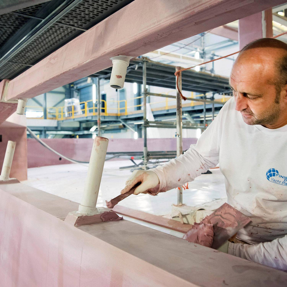 Du thuyền Heesen thường có chiều từ 35 - 70 mét.