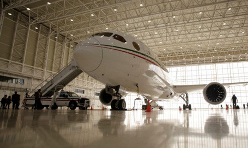 Sau lễ nhậm chức ngày 1/12, Tân Tổng thống Mexico Andres Manuel Lopez Obrador đã rao bán máy bay Boeing 787 Dreamliner. Đây là chuyên cơ được dùng bởi cựu Tổng thống Enrique Pena Nieto từ năm 2016.