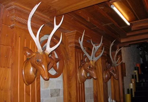 Là người mê phong thủy, bà Hiền sẵn sàng chi mạnh để sắm nhiều đồ độc với hy vọng công việc kinh doanh vượng phát. Ảnh: Giadinhxahoi.