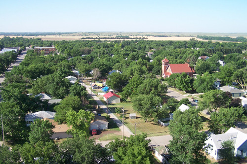 Để thu hút thêm người đến ở, thị trấn Marquette, bang Kansas đưa ra chương trình cấp đất miễn phí cho cư dân mới.