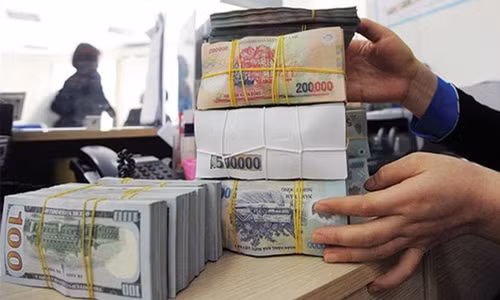 Sap het nam 2018, ong lon ngan hang nao 