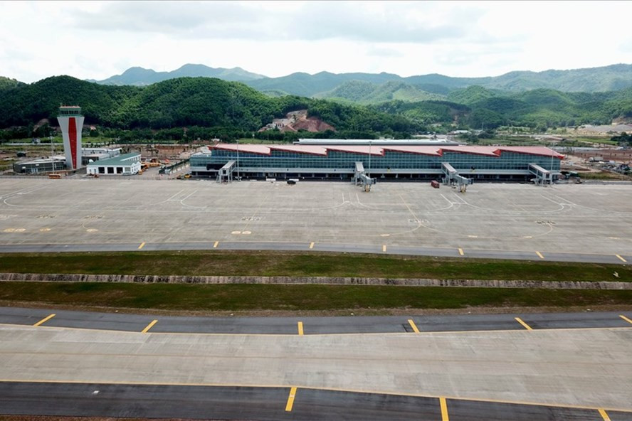 Khi đi vào hoạt động, đây sẽ là sân bay quốc tế hiện đại với đường cất hạ cánh dài 3,6 km, rộng 45 m, có khả năng đón những loại máy bay chuyên chở hàng hoá và hành khách lớn. Ảnh: Lao động.