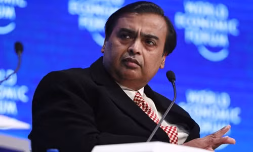 Tháng 7/2018, tài sản của Mukesh Ambani vọt lên 44,3 tỷ USD, vượt qua tài sản 44 tỷ USD của tỷ phú Jack Ma và trở thành người giàu nhất châu Á. Ảnh: Bloomberg.