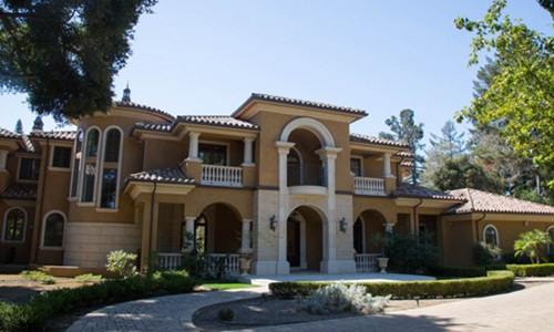 Dẫn đầu khu vực có giá nhà đất đắt đỏ nhất nước Mỹ 2018 là San Mateo của Atherton, (California) với giá bán nhà trung bình 6,7 triệu USD, tăng 35% so với năm ngoái.