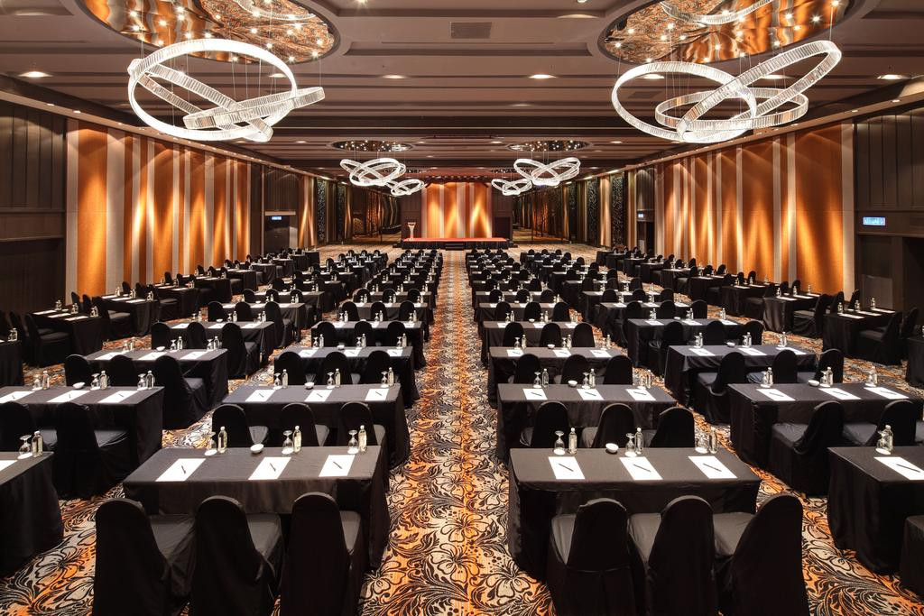 Hội trường lớn tổ chức sự kiện.