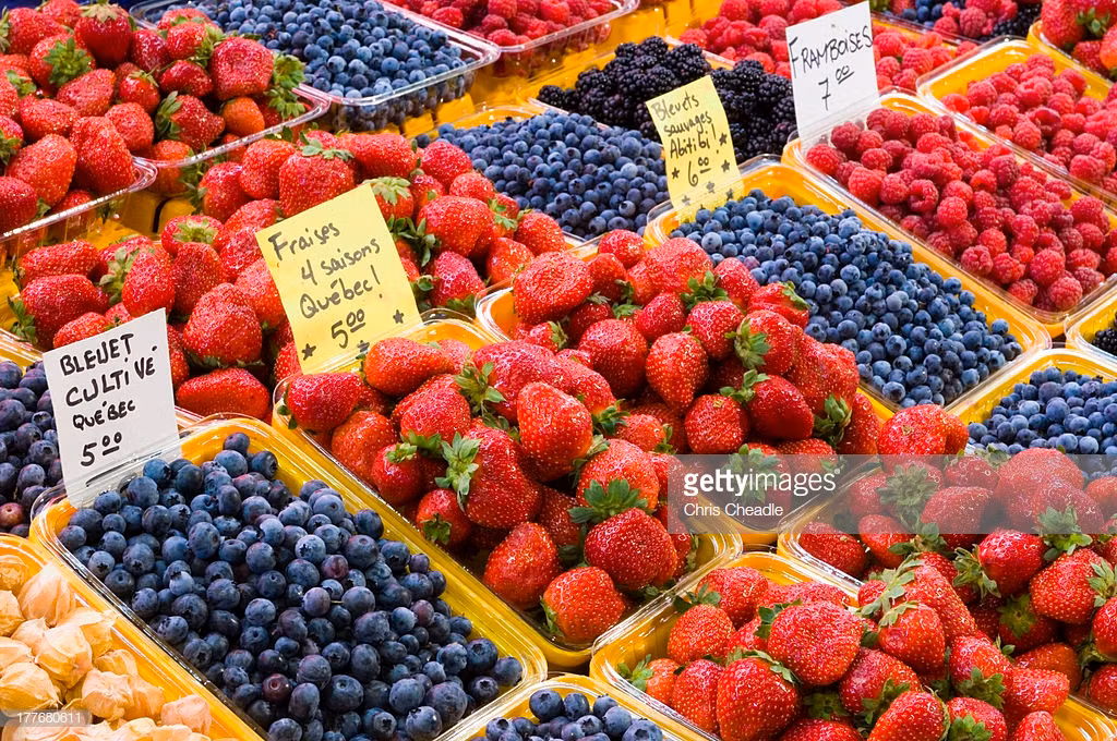 Chợ có khoảng hơn 300 gian hàng. Ảnh: Getty Images.